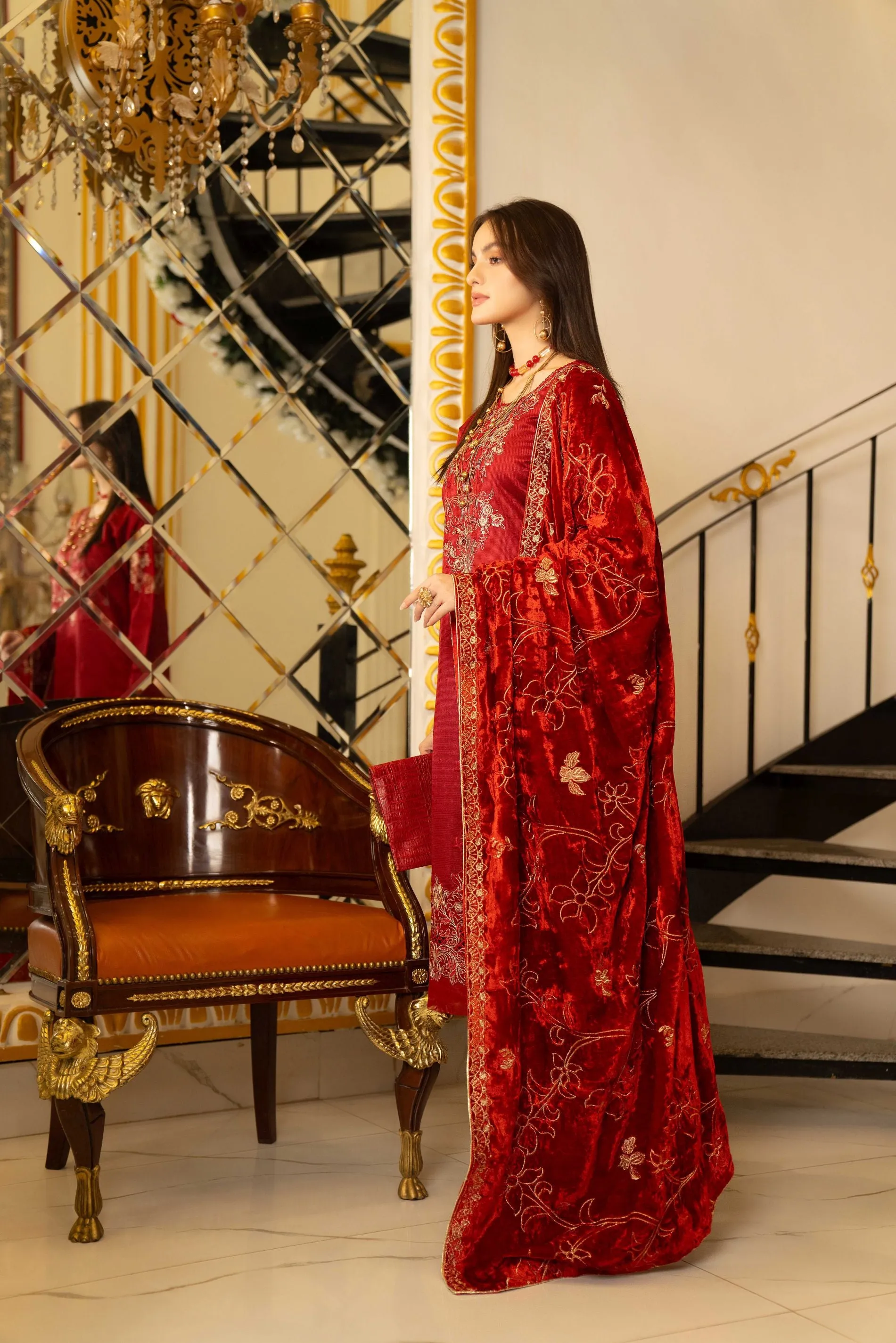 3PC VELVET SHAWL COLLECTOIN BY AABPARA ABV3