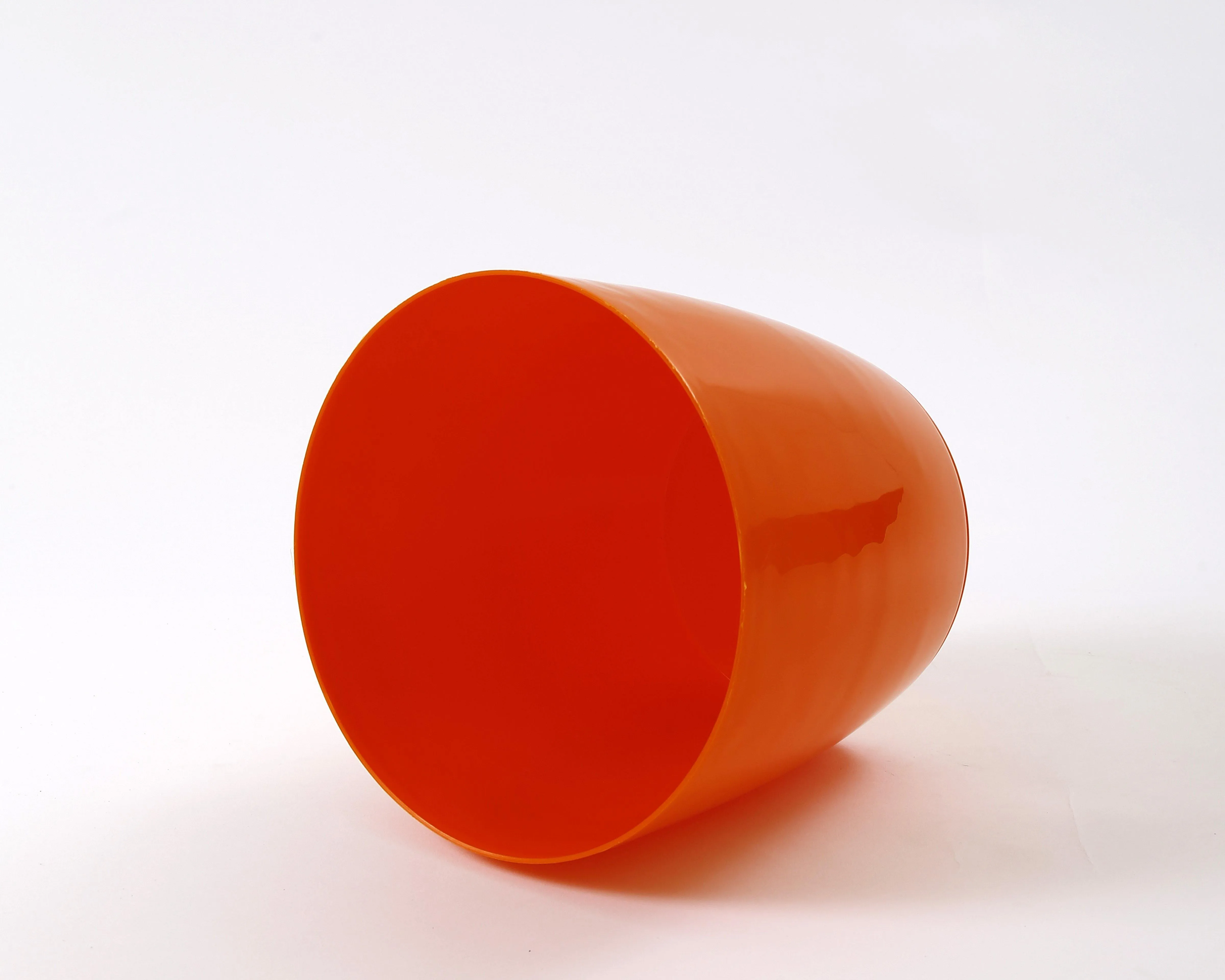 8.5 Inch Orange Singapore Pot (220mm)