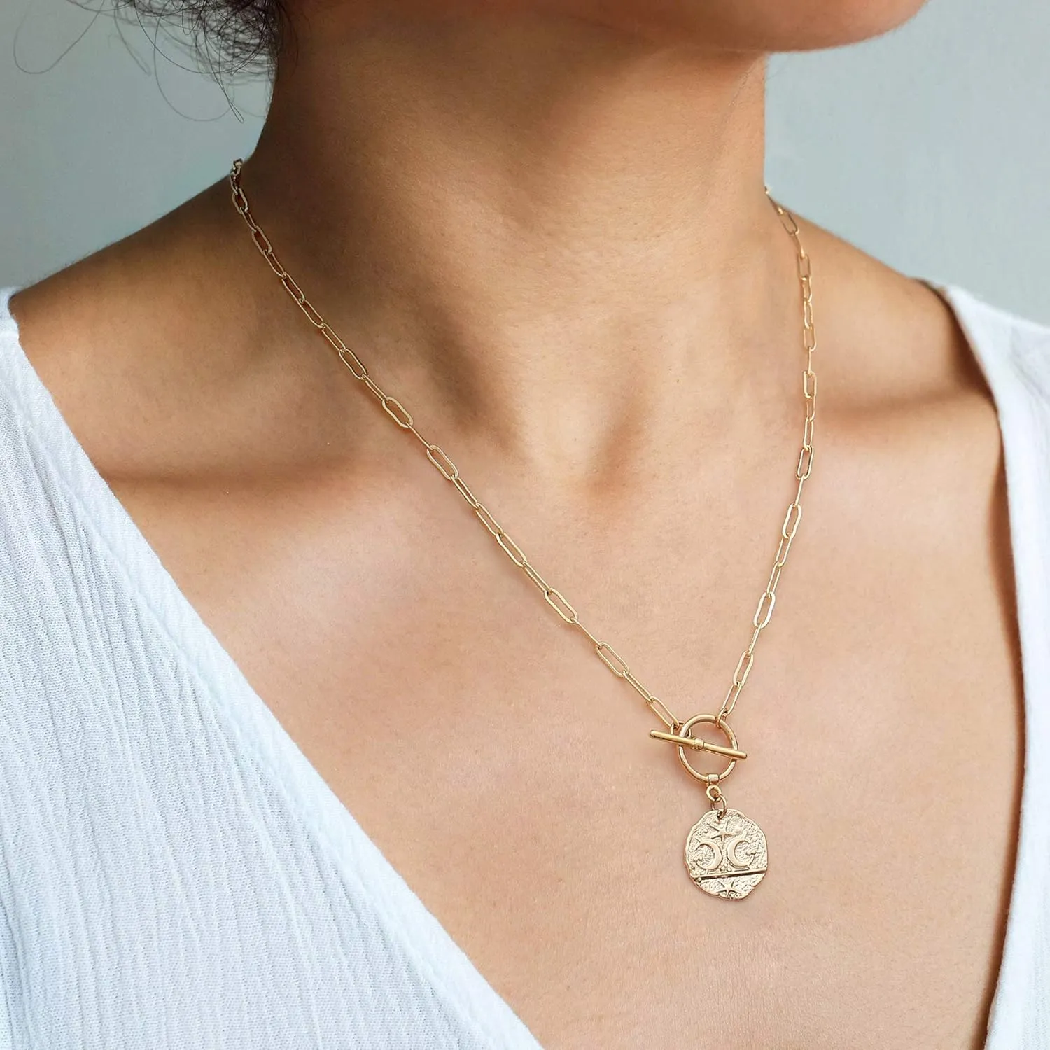 Aobei Pearl 18K Gold Moon Star Lion Evil Eye Love Heart Cross Pendant Necklace Medallion Paperclip Chian Choker Layering Jewery for Women