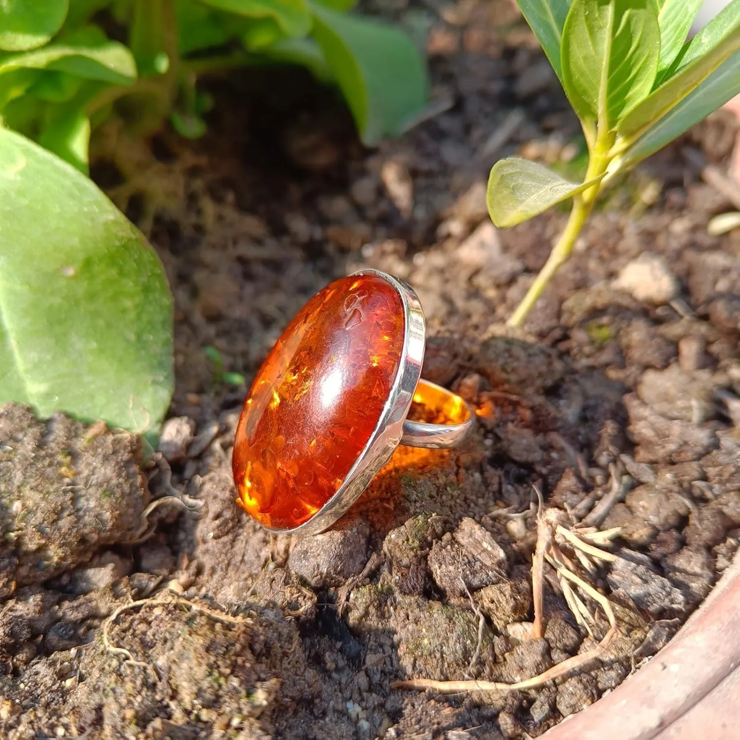 Baltic Amber Gemstone Ring,925 Sterling Silver,Oval Shape Stone,Orange Gemstone Ring,Vintage Style Amber Ring,Big Honey Amber Ring,Anniversary Gift,Beautiful Amber Jewelry,Unique Jewelry Gift (6.5)