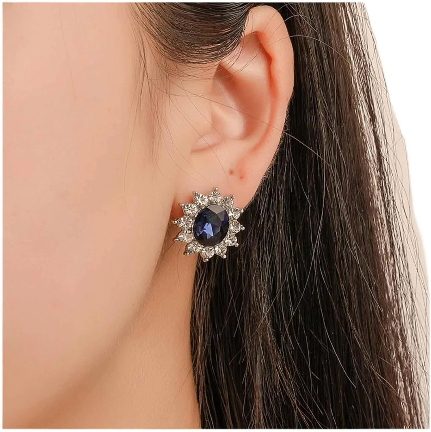 Boho Blue Gemstone Necklace Choker Simulated Sapphire Pendant Necklace Blue Birthstone Halo Necklace Oval Sapphire Rhinestone Choker Necklace Jewelry for Women and Girls