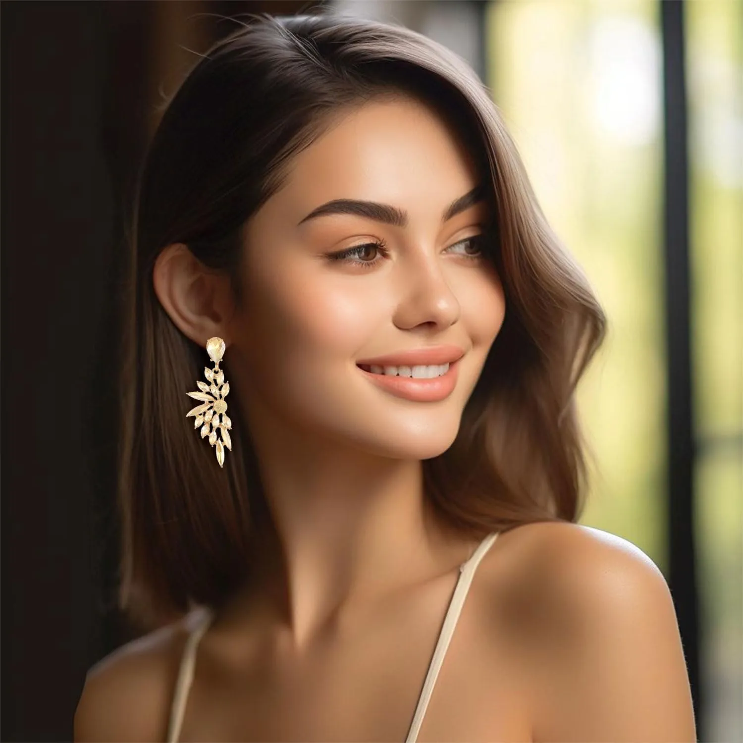 Bridal Chandelier Large Crystal Cluster Teardrop Dangle Earrings for Women, Rhinestone Statement Long Drop Wedding Prom Earrings Jewelry