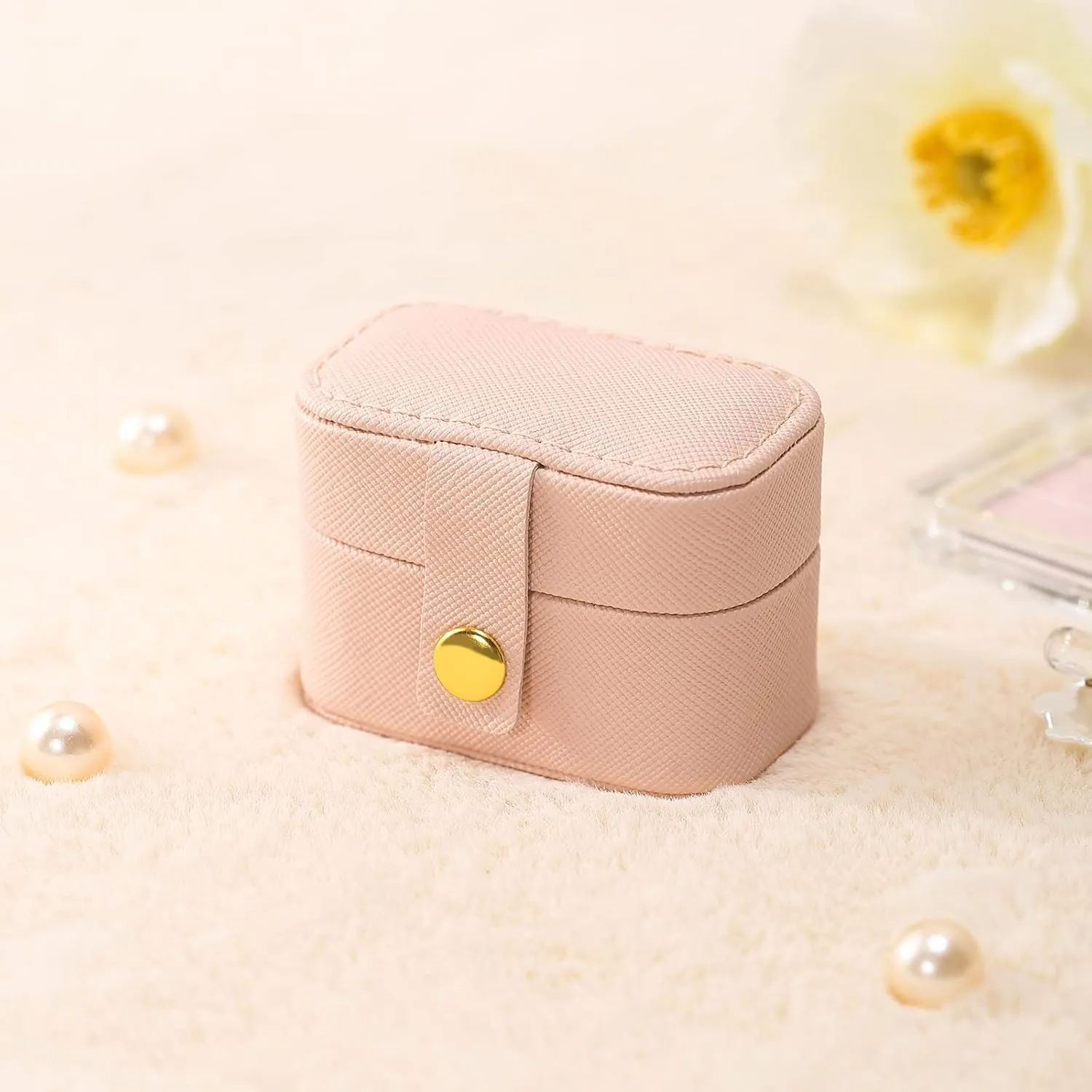 CASEGRACE Small Jewelry Ring Box Mini Travel Jewelry Case Portable Ring Storage Case for Rings Earrings, Gifts for Women, Pink