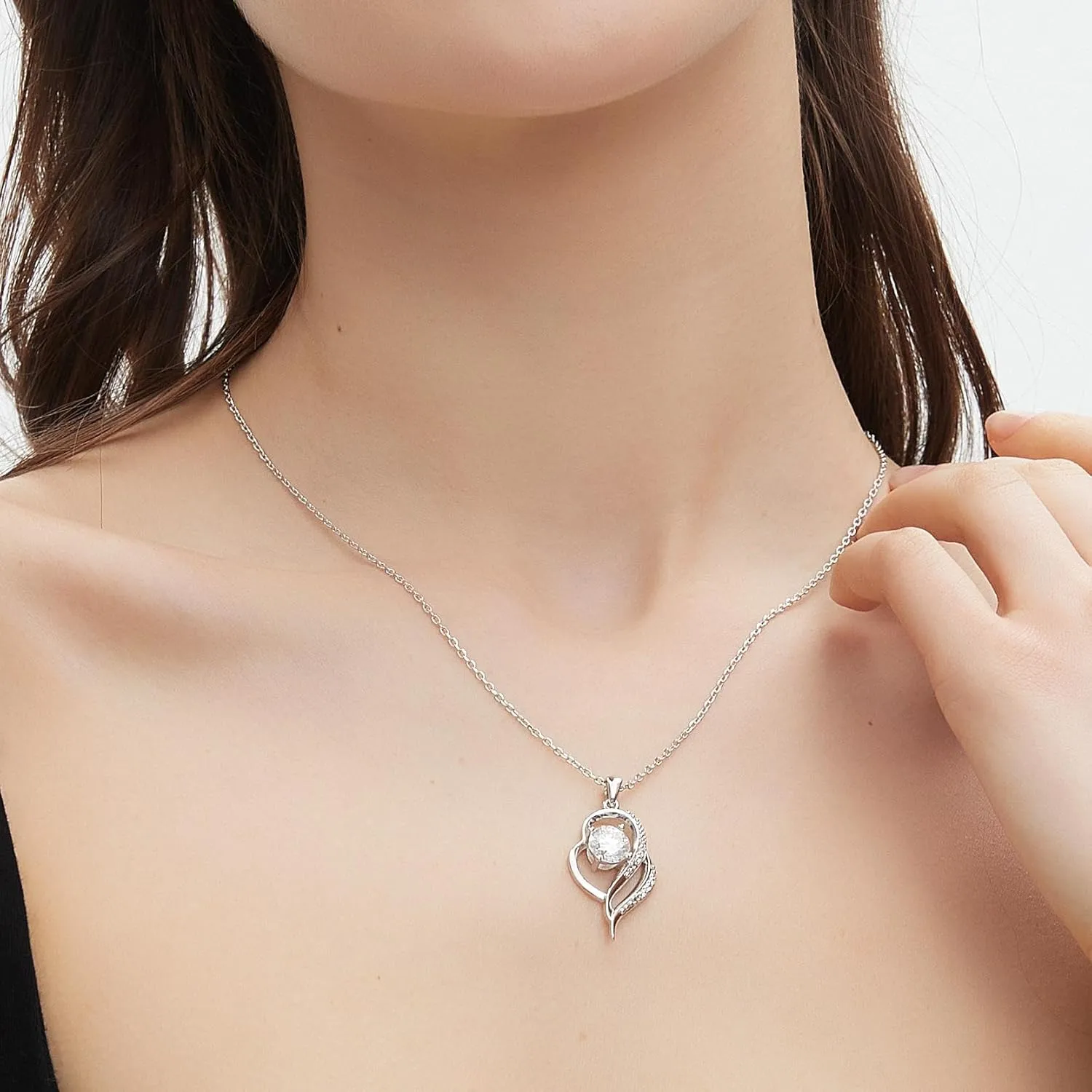 G&GEMSJEW Moissanite Pendant Adjustble Necklace for Women Mothers Day Valentines Birthday Gift for Her 18k White Gold Rhodium Plated GRA Certified Lab Grown VVS1