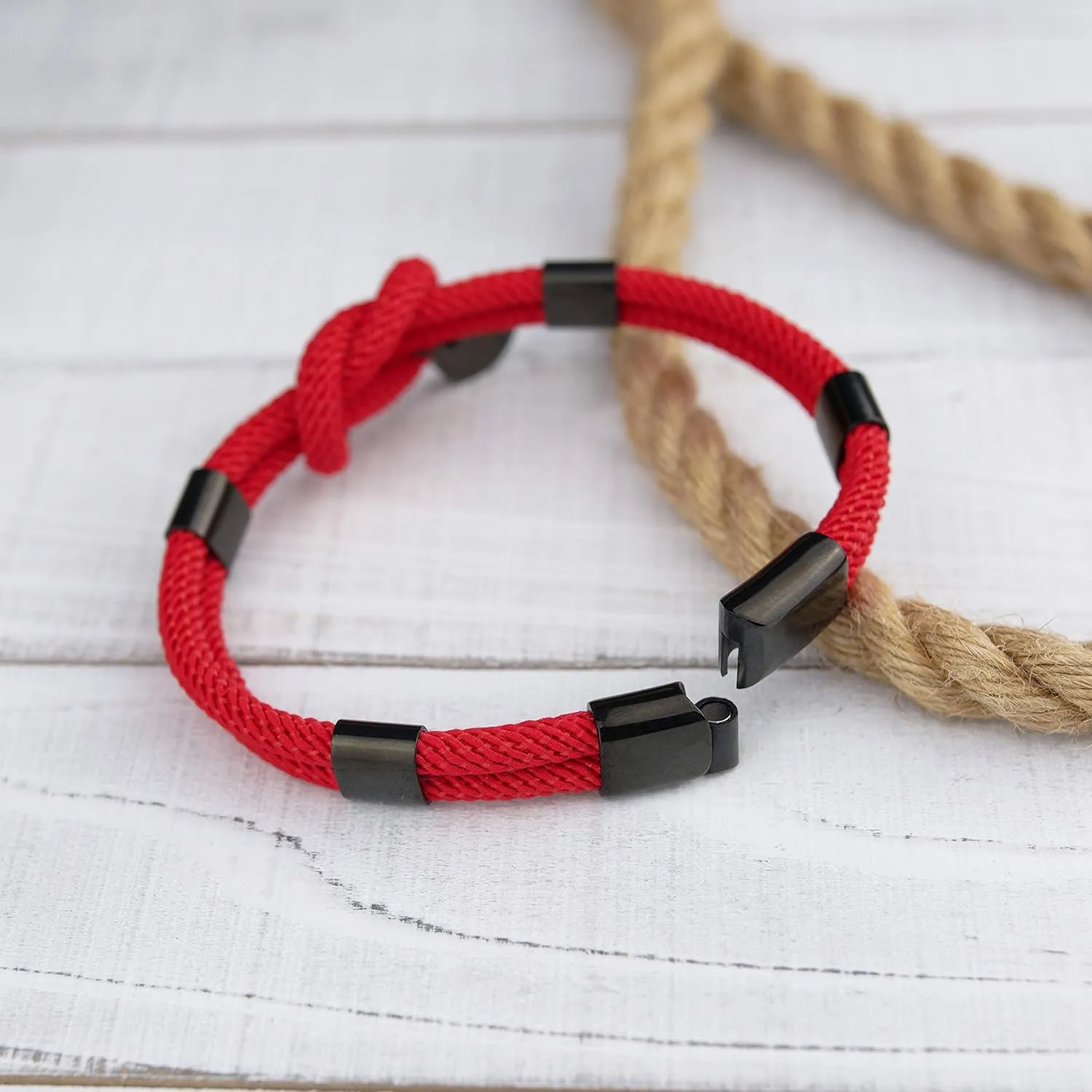 globi Paracord Braided Rope Bracelet for Men Women | Lightweight Nautical Unisex Cuff Bracelet with Stainless Steel Magnetic Clasp