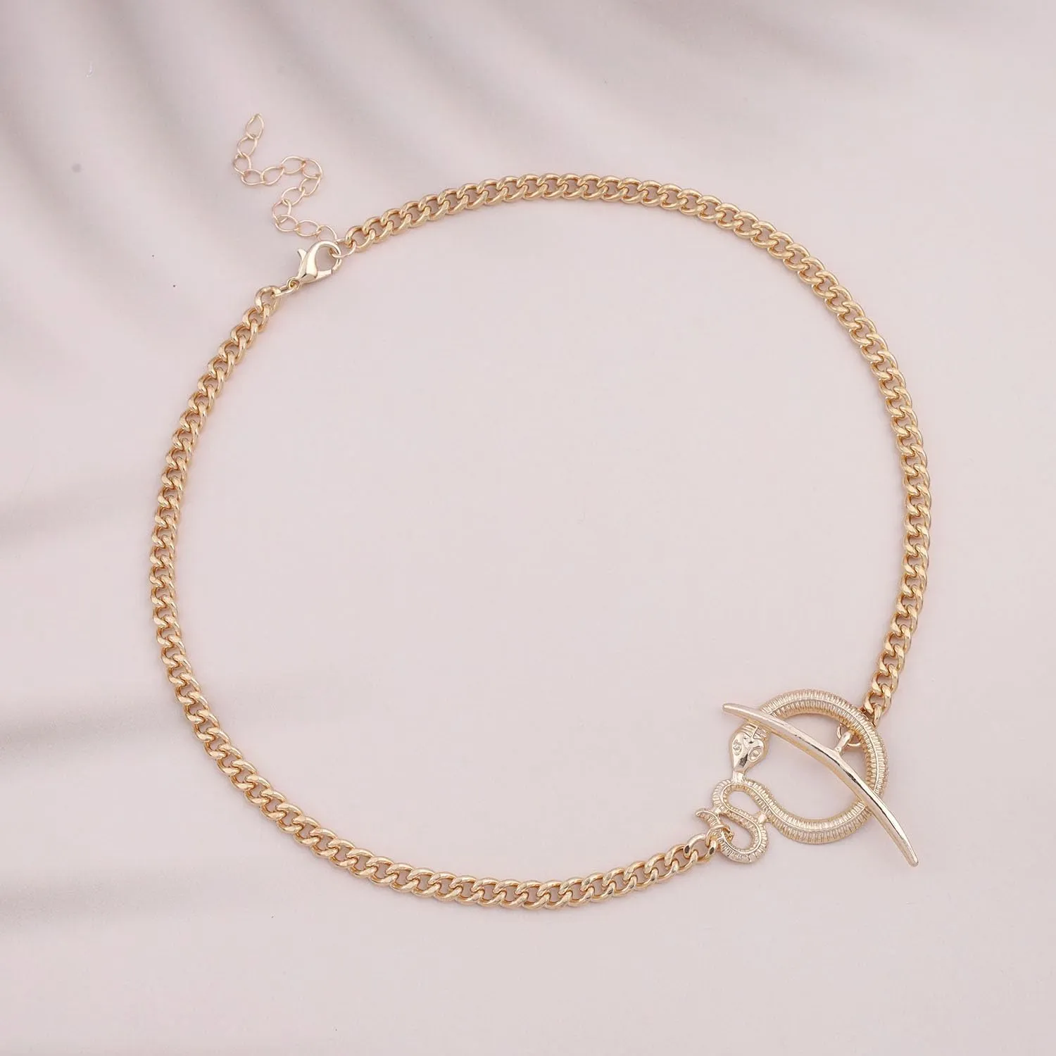 Gothic Snake Choker Necklace Gold Serpent Pendant Necklace Snake Shaped OT Toggle Clasp Necklace Punk Cuban Link Chain Animal Statement Necklace Hip Hop Jewelry for Women