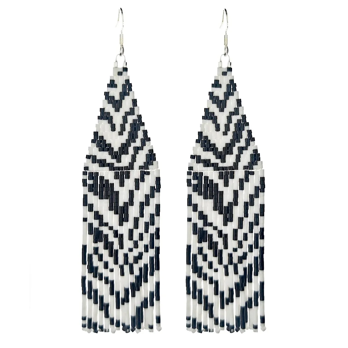 Handmade Beaded Earring Fashion Zebra Pattern Fringe Drop EarringsBlack And White Animal Pattern Seed Bead Tribal Dangle Long Beaded Tassel Earrings For Women, Girls, Sister, Lover, Party