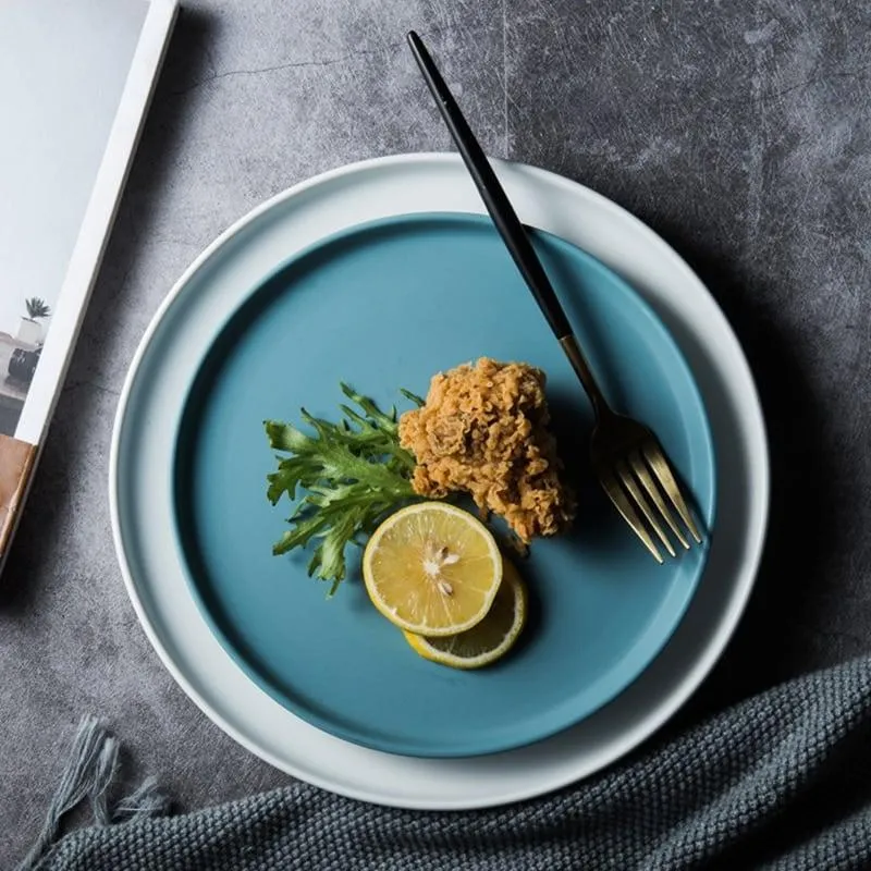 Round Solid Ceramic Plates