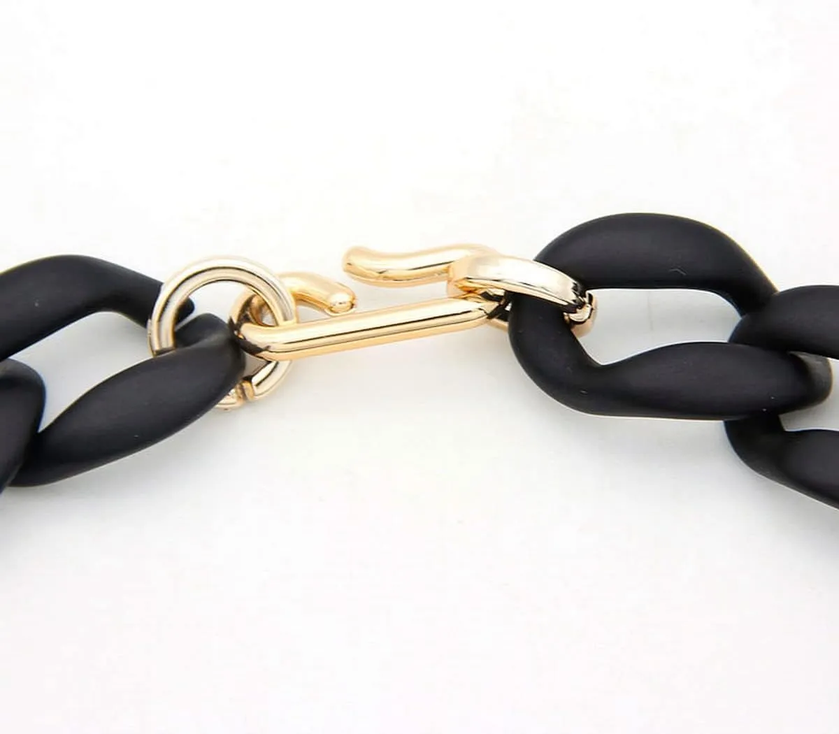 Trendy Chunky Chain Link Choker Necklace for Women,Statement Big Collar Acrylic Beads Necklace Large Fashion Necklace Vintage Punk Boho Fashion Necklace Resin Light weight Handmade Jewelry