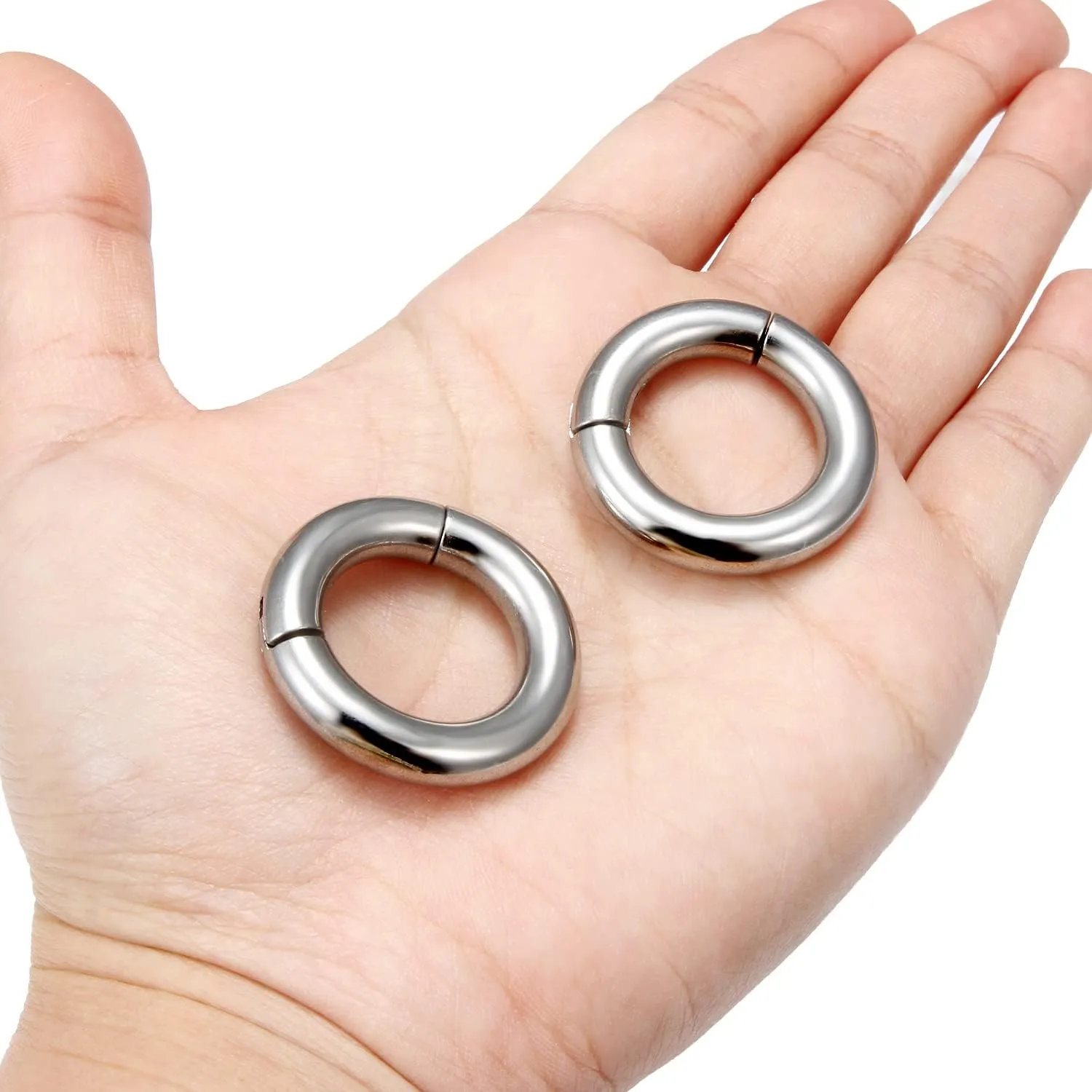 Vsnnsns 2G 4G 6G 8G 12G Septum Rings Surgical Steel Heavy Gauges Earrings for Stretching Hinged Segment Clicker Septum Nose Rings Weights Earrings Hoops Diameter 14mm 16mm 19mm Silver