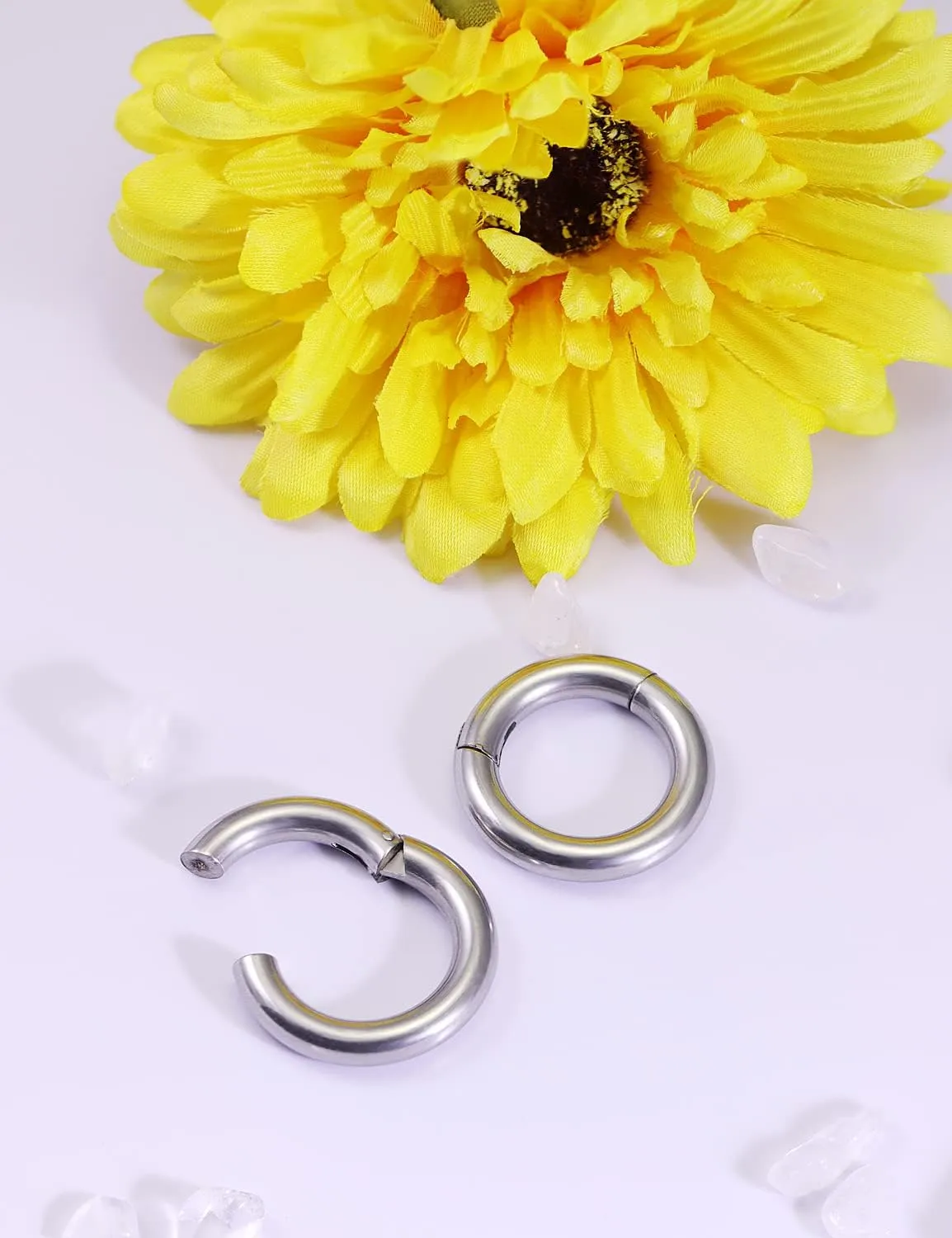 Vsnnsns 2G 4G 6G 8G 12G Septum Rings Surgical Steel Heavy Gauges Earrings for Stretching Hinged Segment Clicker Septum Nose Rings Weights Earrings Hoops Diameter 14mm 16mm 19mm Silver