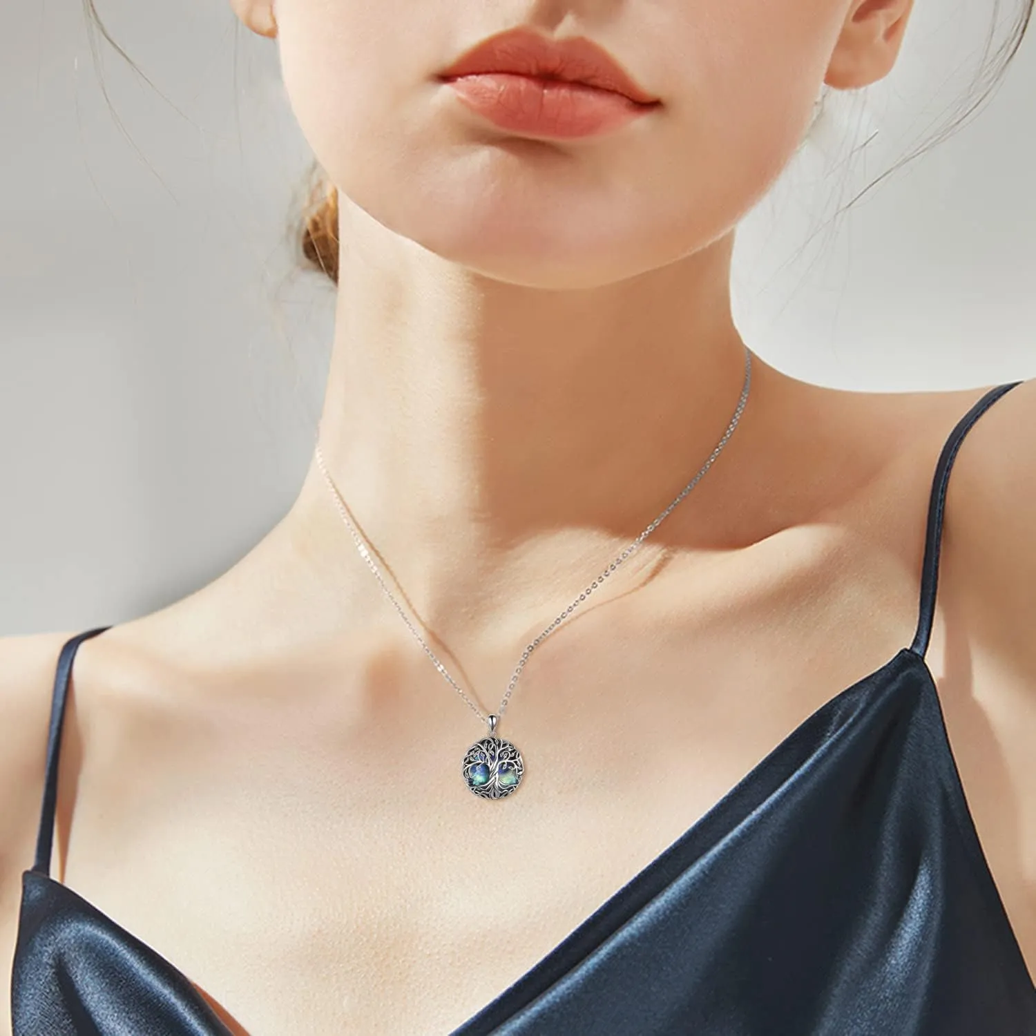 WINNICACA Mothers Day Gifts for Mom Tree of Life Necklace 925 Sterling Silver Family Tree Necklace Dainty Pendant Irish Jewelry Birthday Gifts for Women Mom Wife Grandma